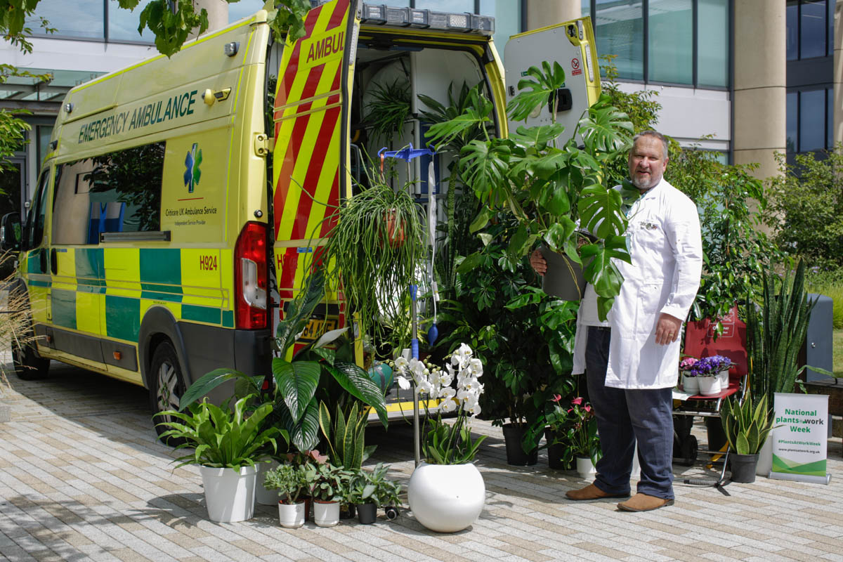 Ian at the ambulance lr