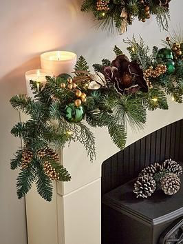 Natural Christmas court Pinterest