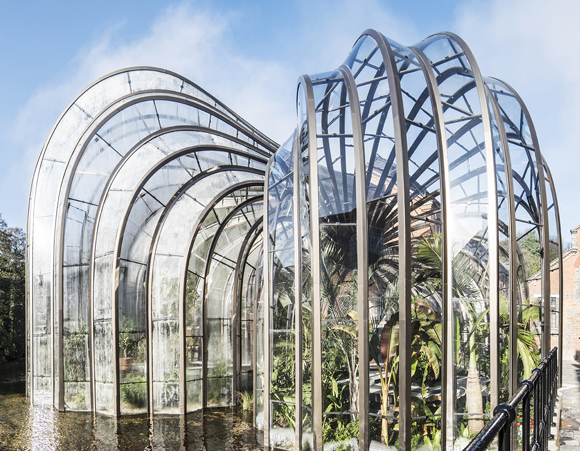 Glass Laverstoke Hill 580x451 1